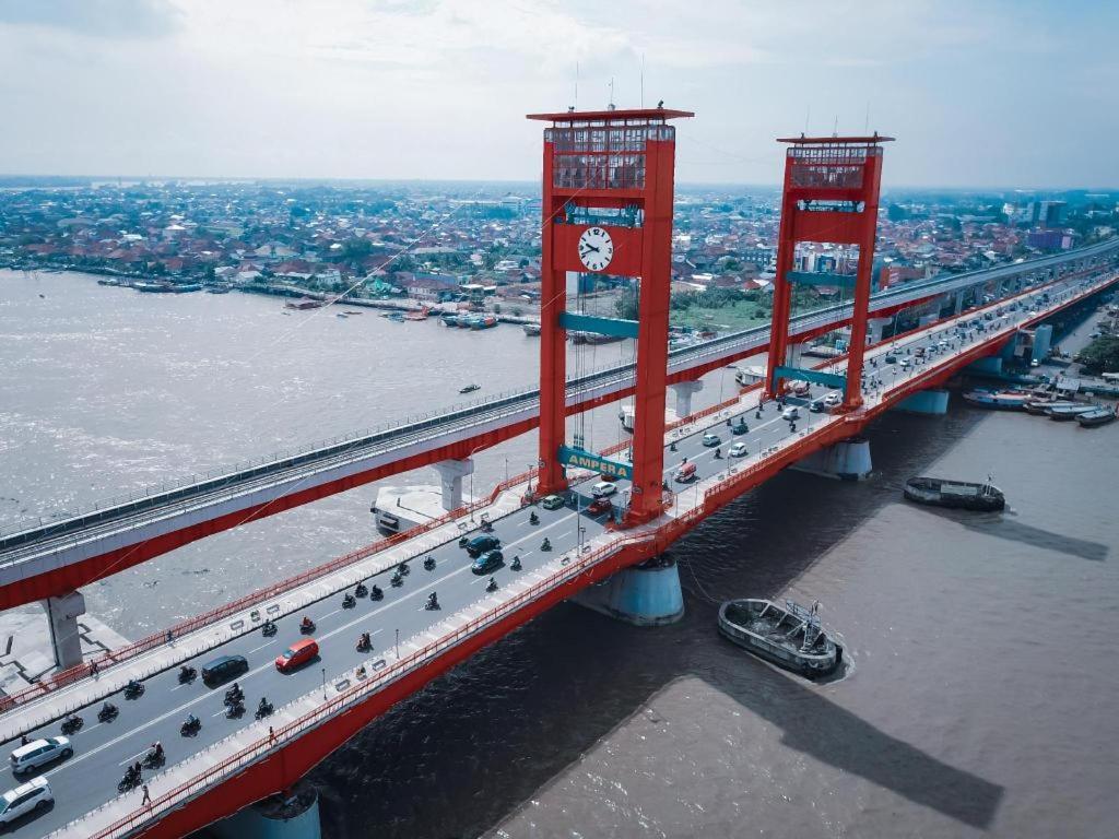 Reddoorz Syariah Near Transmart Mall Palembang Exterior foto