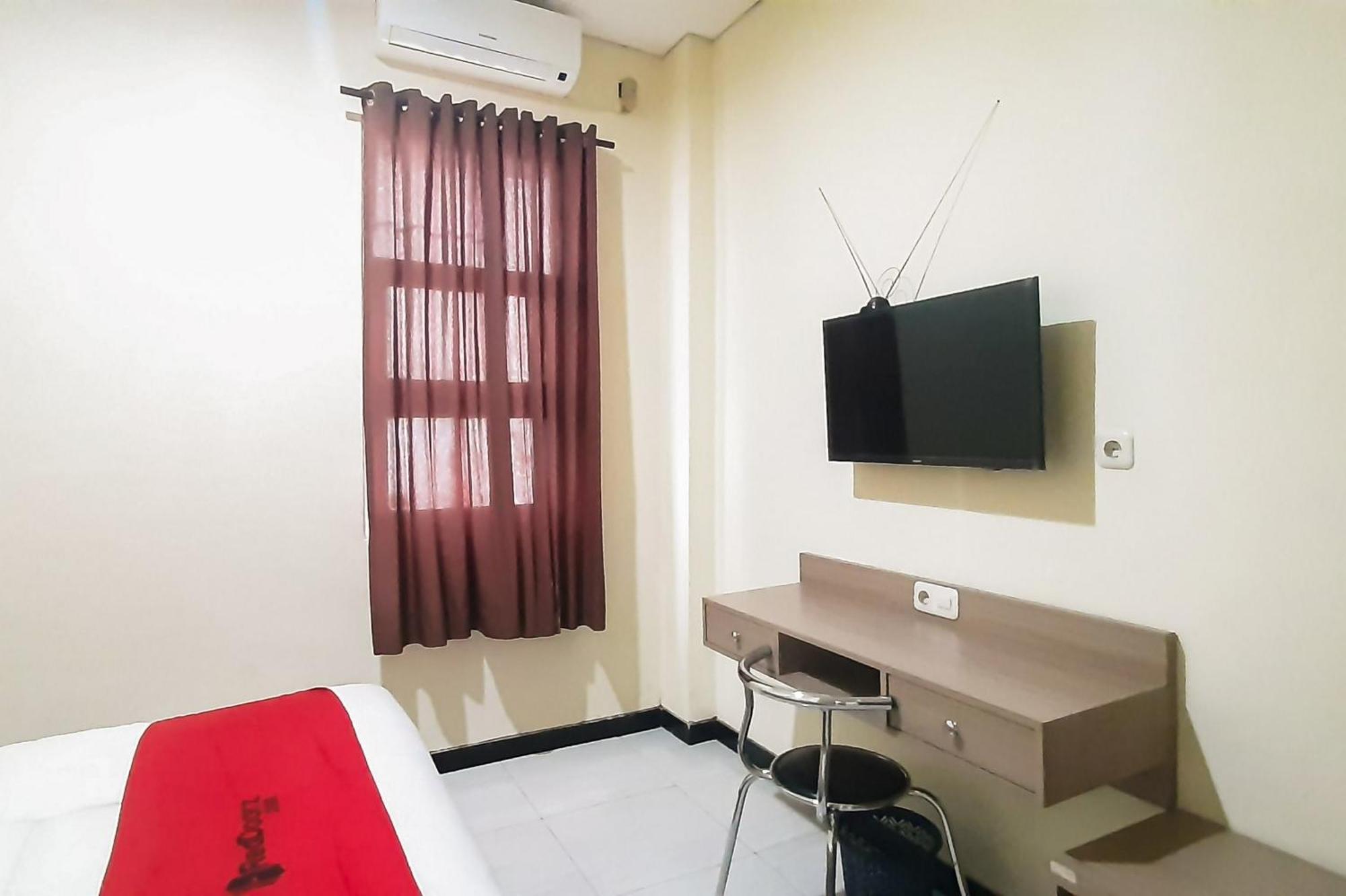 Reddoorz Syariah Near Transmart Mall Palembang Exterior foto